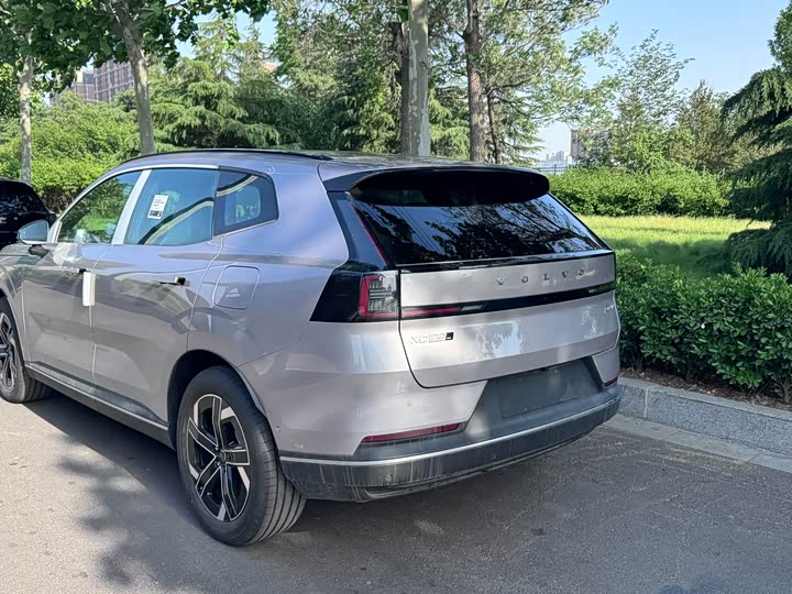 Volvo XC70 Hybrid 2026 2026款 四驱超长续航Core