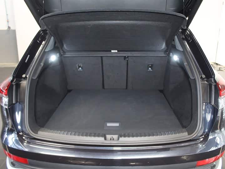 Фото 7 - Audi Q4 e-tron