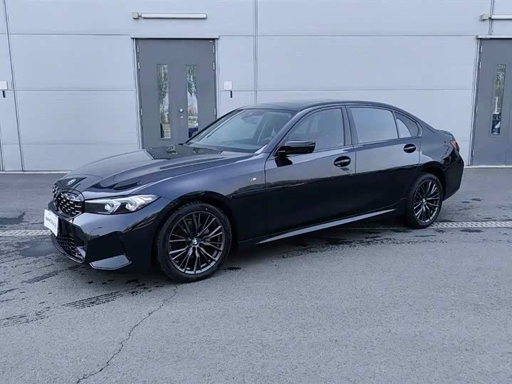 Фото 1 - BMW 3 Series