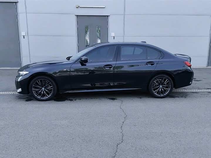Фото 4 - BMW 3 Series