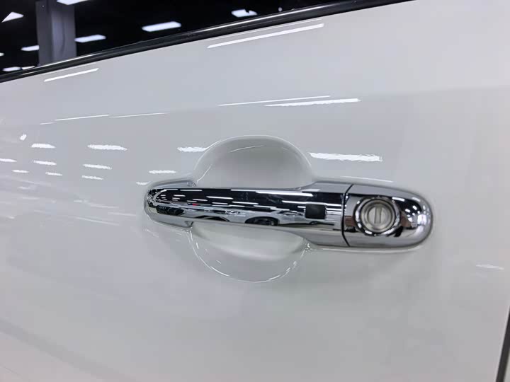 Kia KX1 2021 2021款 1.4L CVT趣享天窗款
