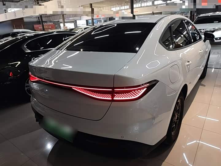 BYD Seal 05 DM-i Hybrid 2026 2026款 DM-i 128KM豪华型