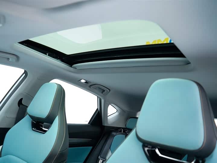2022 Geely Emgrand GS