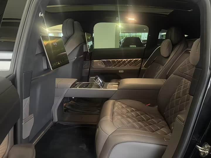 Nio ET9 2025 2025款 102kWh 签名版
