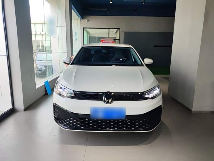 Фото 3 - Volkswagen Lavida