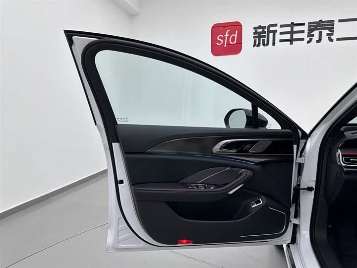 Hongqi H6 2025 2025款 2.0T 致尚版