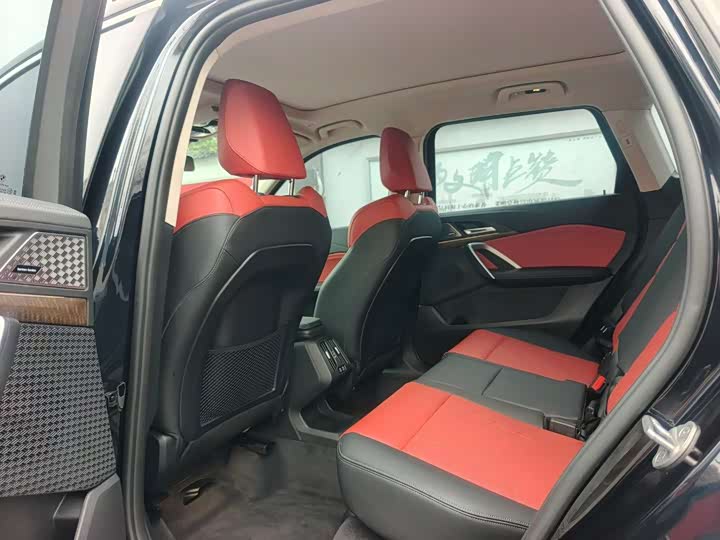 Фото 5 - BMW X1