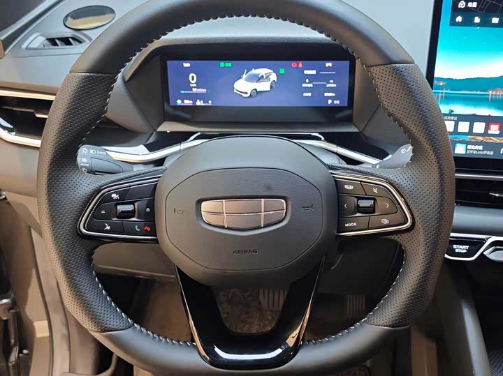 Geely Coolray 2025 2025款 缤越L 1.5TD DCT 星耀
