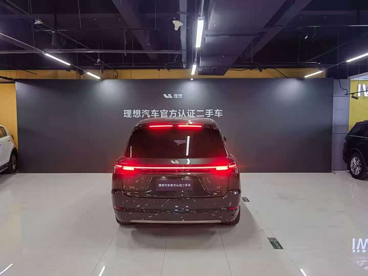 Zdjęcie 3 - LiXiang L9