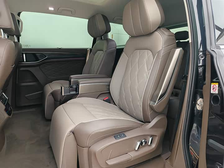 Volkswagen Viloran 2024 2024款 380TSI 尊贵版
