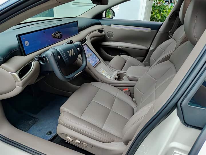 IM motors L6 2025 2025款 Max