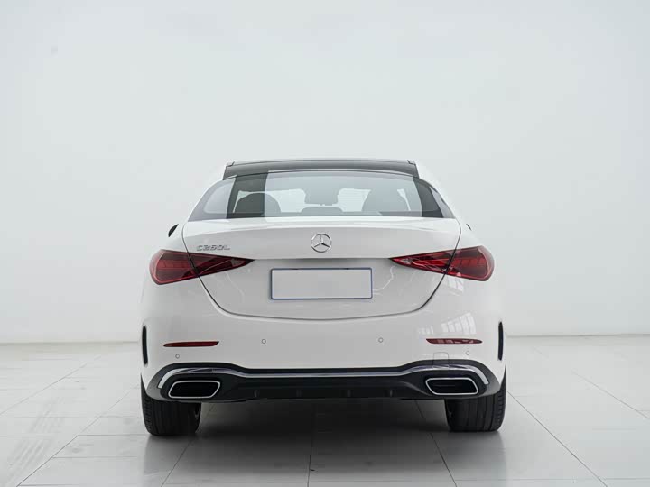 Фото 4 - Mercedes-Benz C-Class