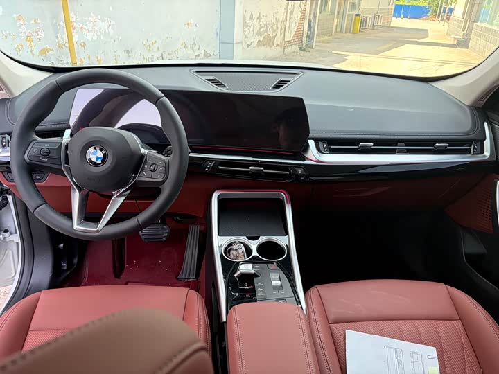 BMW X1 2025 2025款 sDrive25Li X设计套装