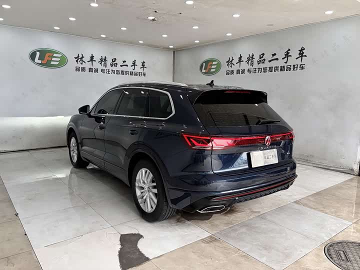 Photo 6 - Volkswagen Touareg