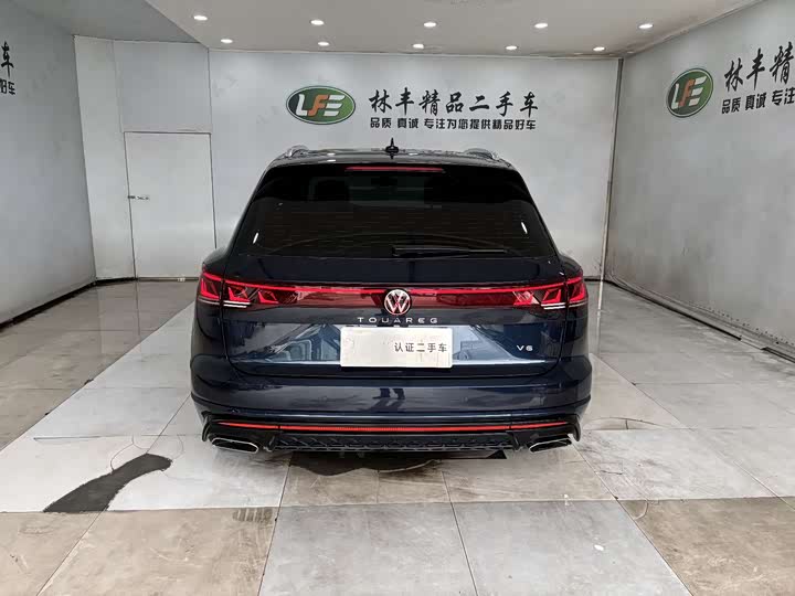 Photo 7 - Volkswagen Touareg