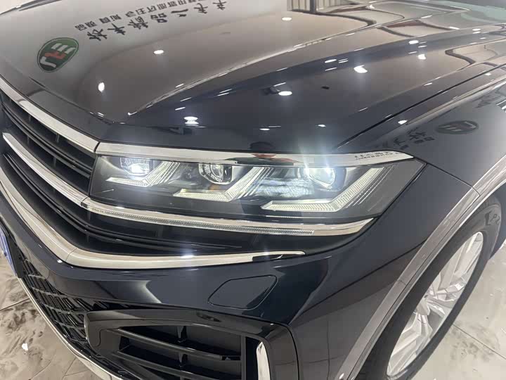 Photo 9 - Volkswagen Touareg