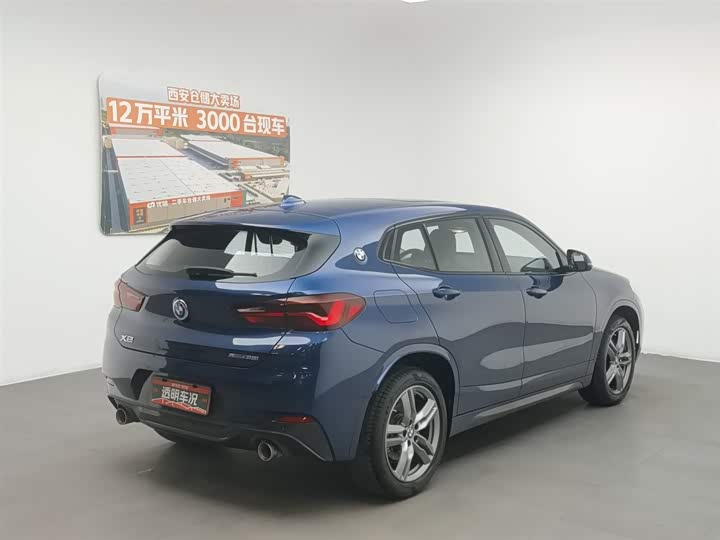 Фото 2 - BMW X2