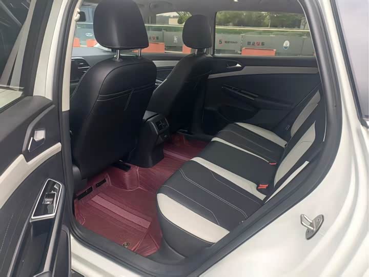 Jetta VS7 2024 2024款 280TSI 自动荣耀版