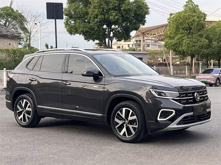 Volkswagen Tayron 2024 2024款 330TSI 两驱豪华Plus进阶版