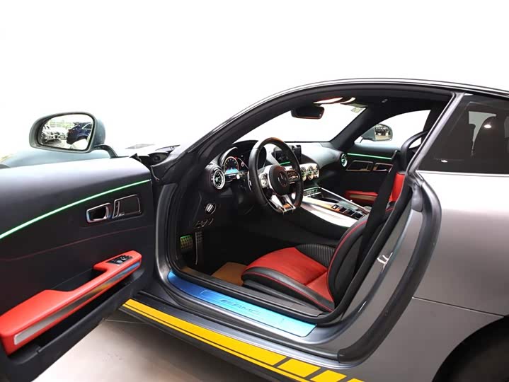 Zdjęcie 8 - Mercedes-Benz AMG GT