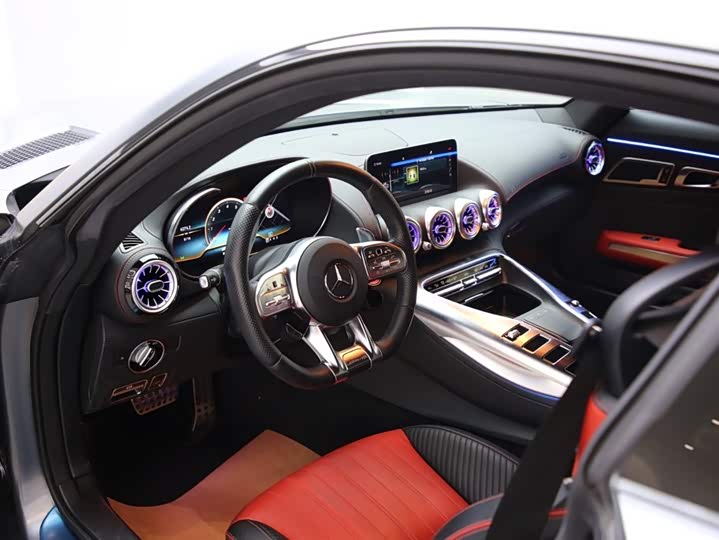 Zdjęcie 9 - Mercedes-Benz AMG GT
