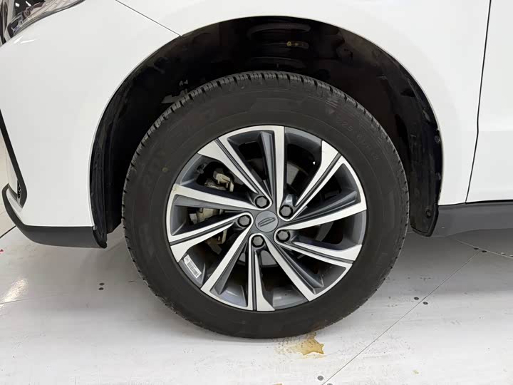 Geely Vision X6 2021 2021款 PRO 1.4T 自动尊贵型