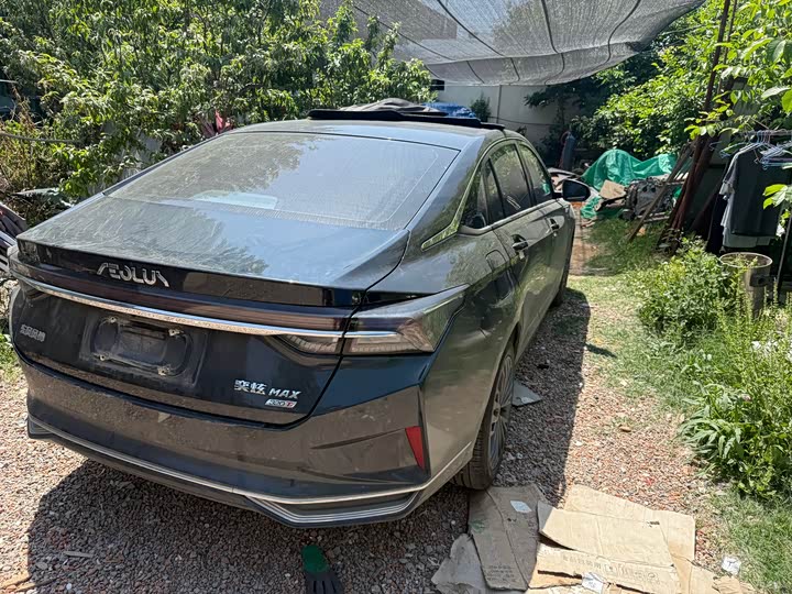 Dongfeng Aeolus Yixuan Max 2022 2022款 1.5T 超帅潮爸版