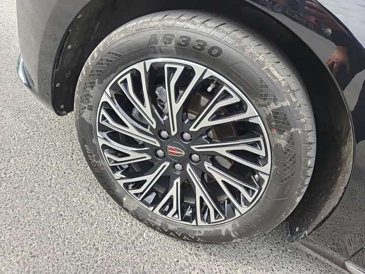 Zdjęcie 4 - Hongqi H5