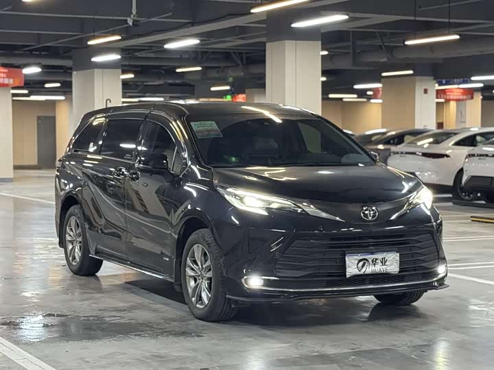 Toyota Sienna 2024 2024款 2.5L混动 舒适版