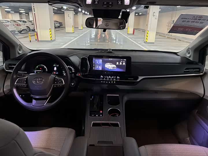 Toyota Sienna 2024 2024款 2.5L混动 舒适版