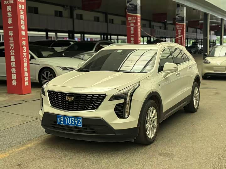 Фото 1 - Cadillac XT4