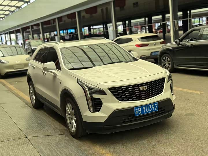 Фото 3 - Cadillac XT4