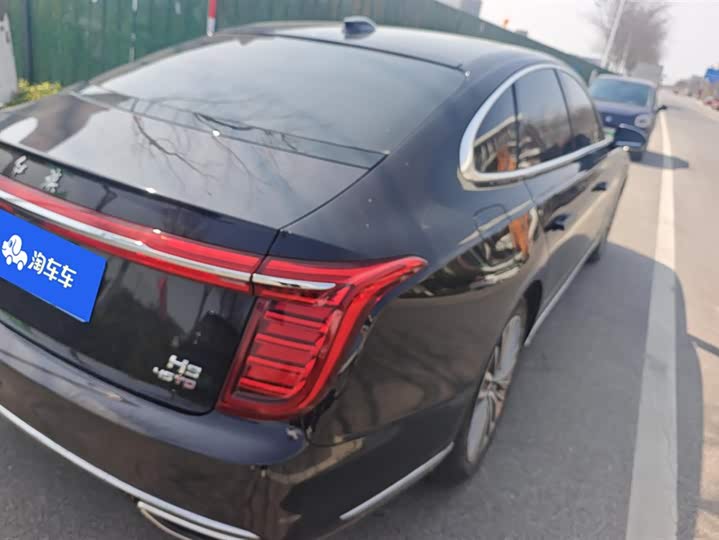 Zdjęcie 3 - Hongqi H9