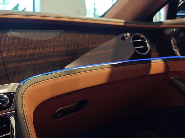 Bentley Flying Spur 2024 2024款 4.0T V8 S