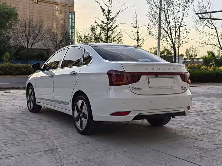 Dongfeng Aeolus E70 2021 2021款 改款 500 Pro 超享版