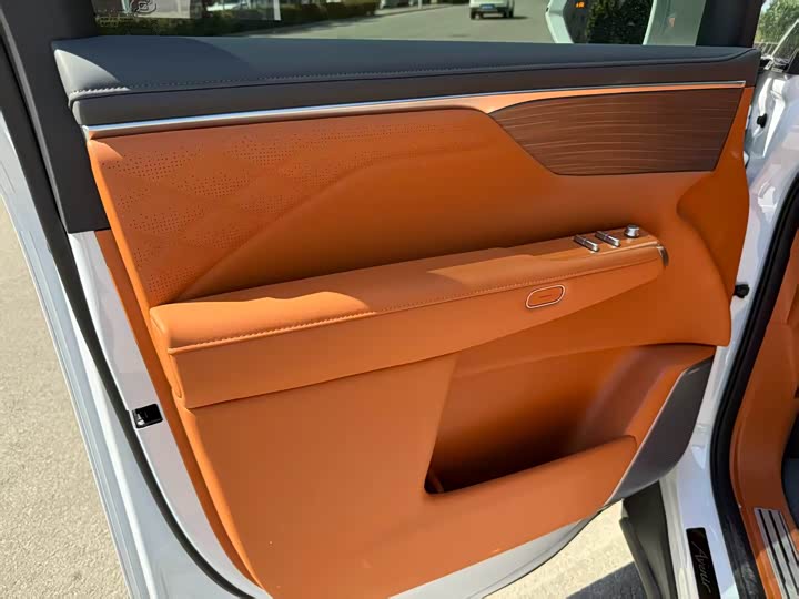 Buick OMPV 2026 2026款 奢享版