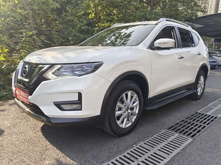 Zdjęcie 1 - Nissan X-Trail