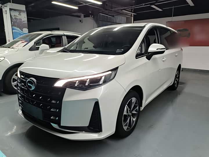 Zdjęcie 2 - GAC Trumpchi M6