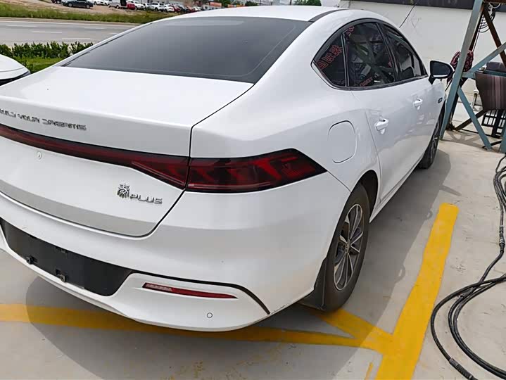 Фото 3 - BYD Qin Plus