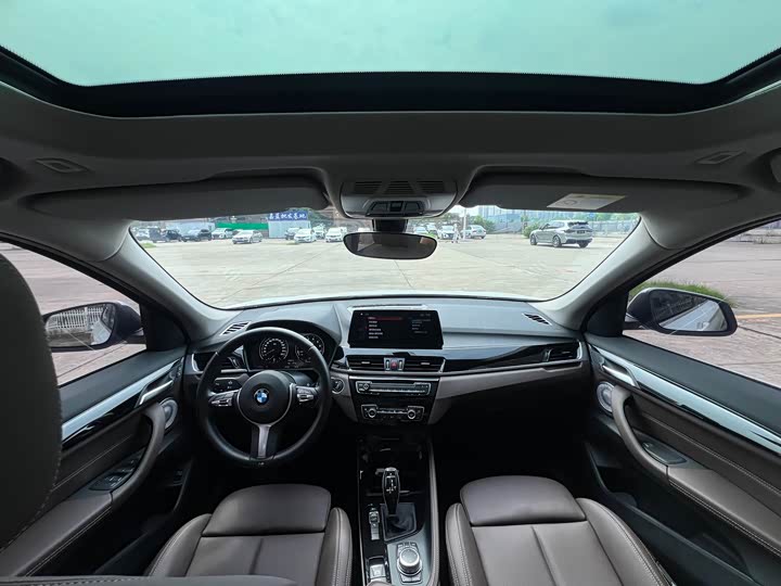 Фото 9 - BMW X1
