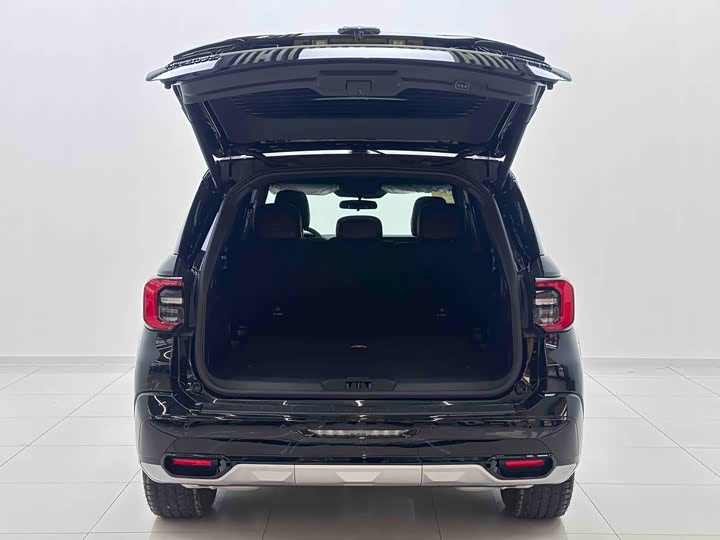 Ford Explorer 2025 2025款 2.3T EcoBoost 昆仑穿越版 5座