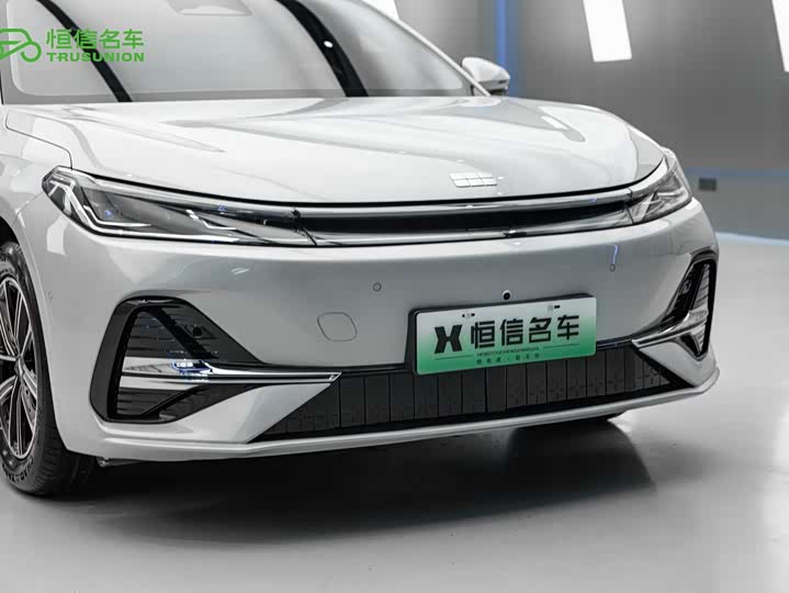 Фото 9 - Geely Galaxy A7