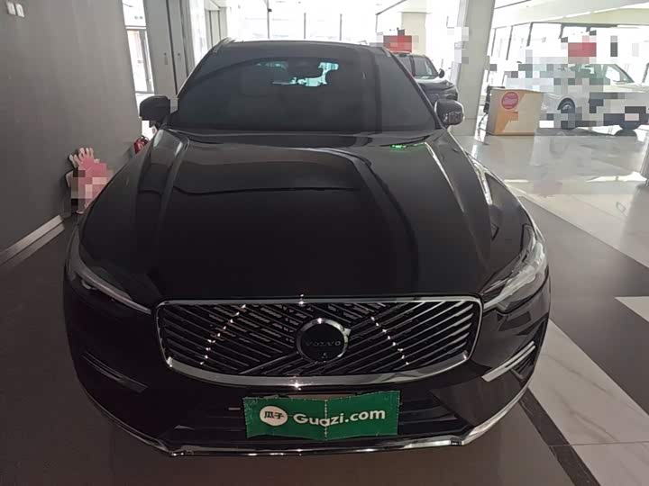 2026 Volvo XC60 Hybrid
