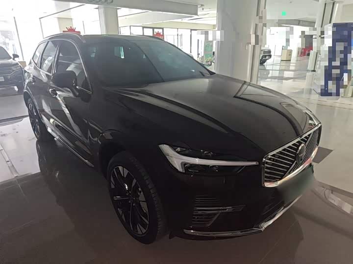 2026 Volvo XC60 Hybrid