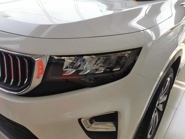 Geely Okavango 2022 2022款 1.8TD 自动尊贵型 7座