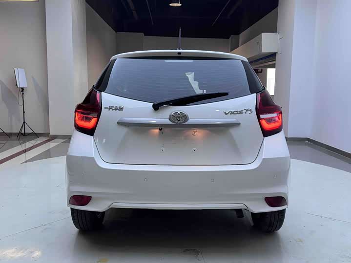 2022 Toyota Vios FS