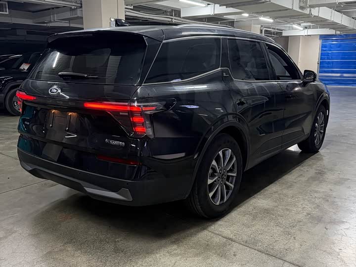 Ford Edge 2025 2025款 锐界L 2.0T EcoBoost E混动两驱七座豪华型