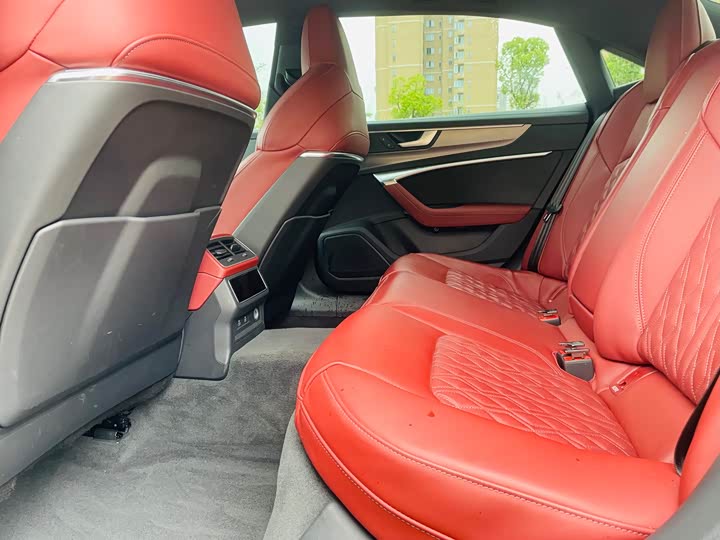 Audi A7L 2025 2025款 45 TFSI quattro 黑武士版