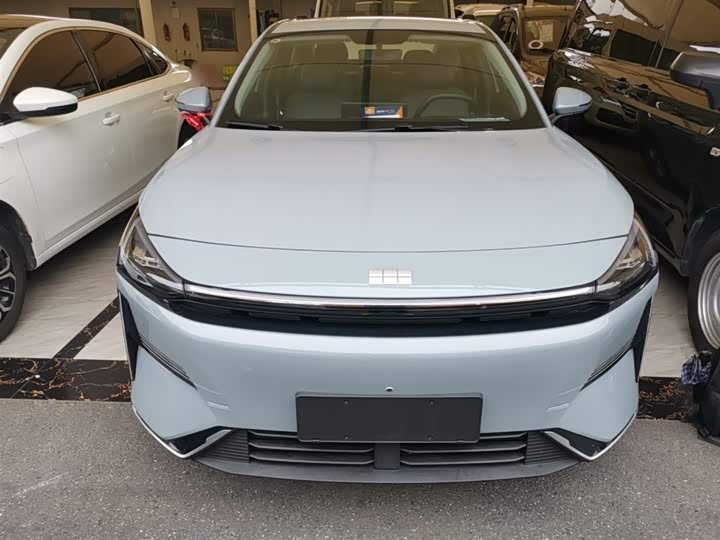 Geely Galaxy L6 2025 2025款 EM-i 60km 启航版