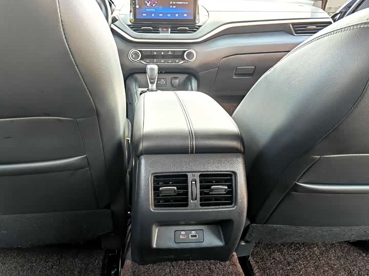 Фото 17 - Nissan Teana